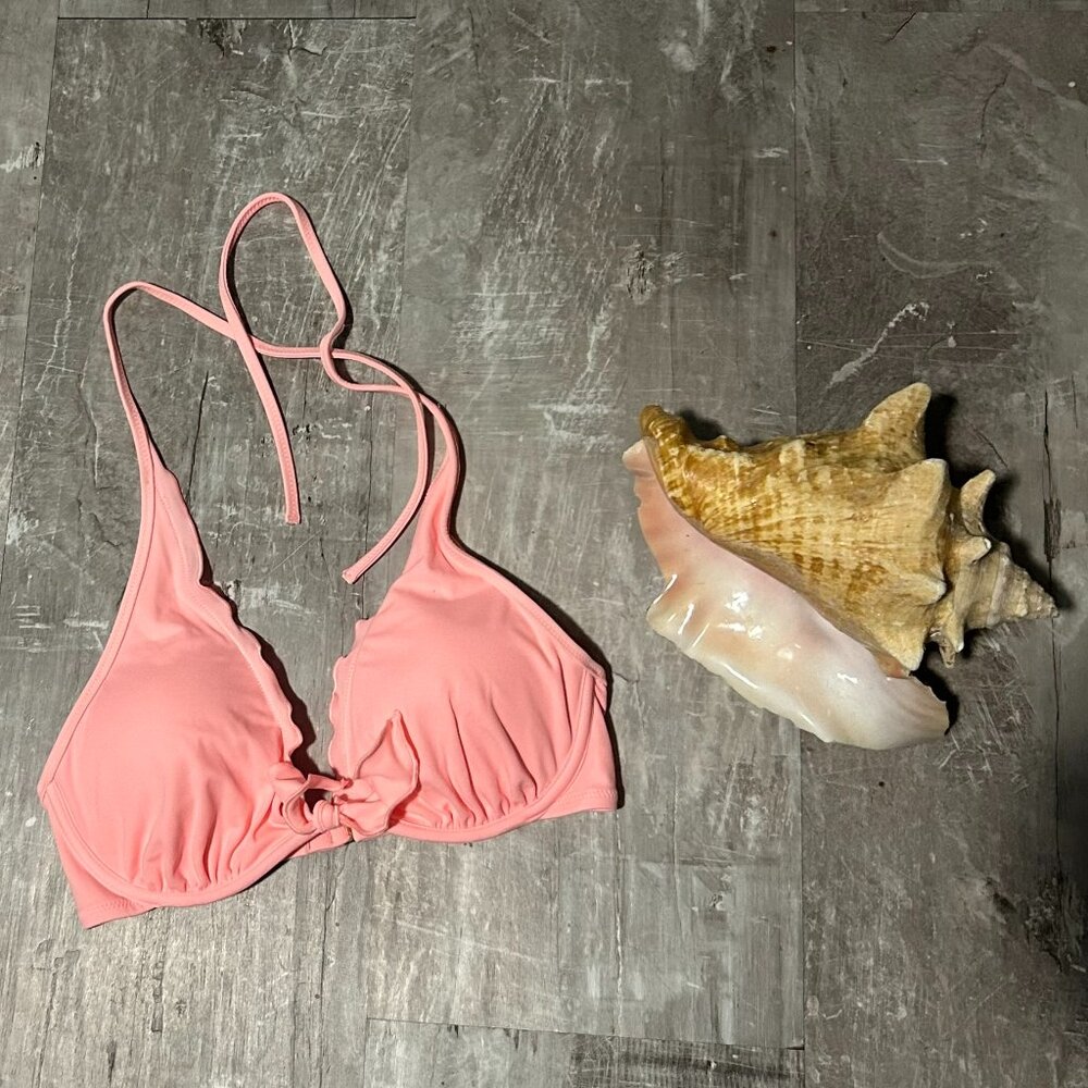 New no tags Victoria Secret Pink Bikini Top Size 32 D- Push Up